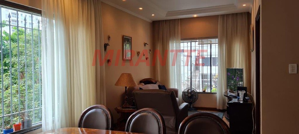 Casa terrea de 300m² com 3 quartos em Santana