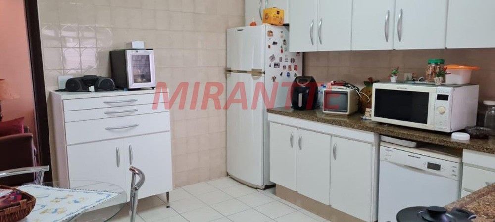 Casa terrea de 300m² com 3 quartos em Santana