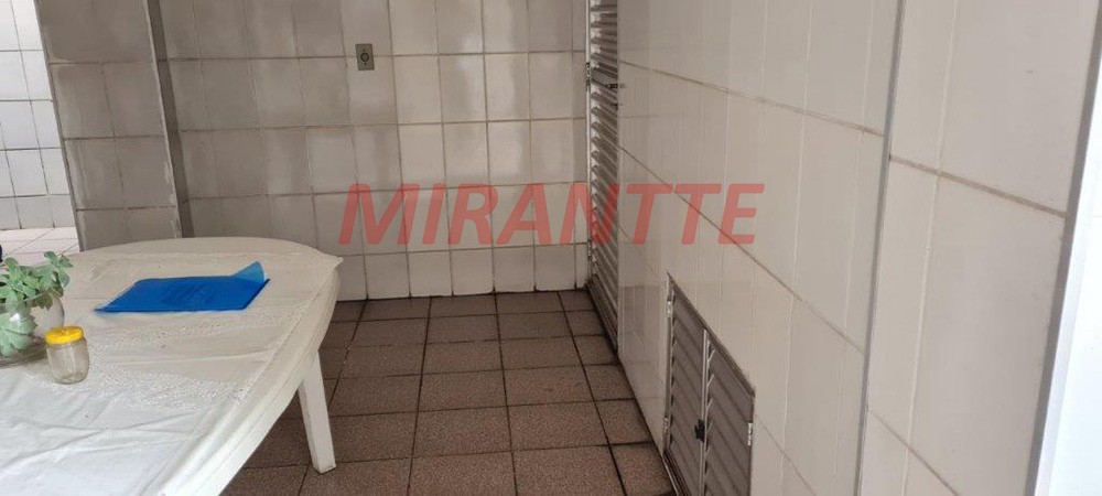 Casa terrea de 300m² com 3 quartos em Santana