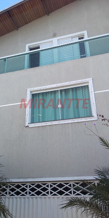 Sobrado de 170m² com 3 quartos em Parque Vitória