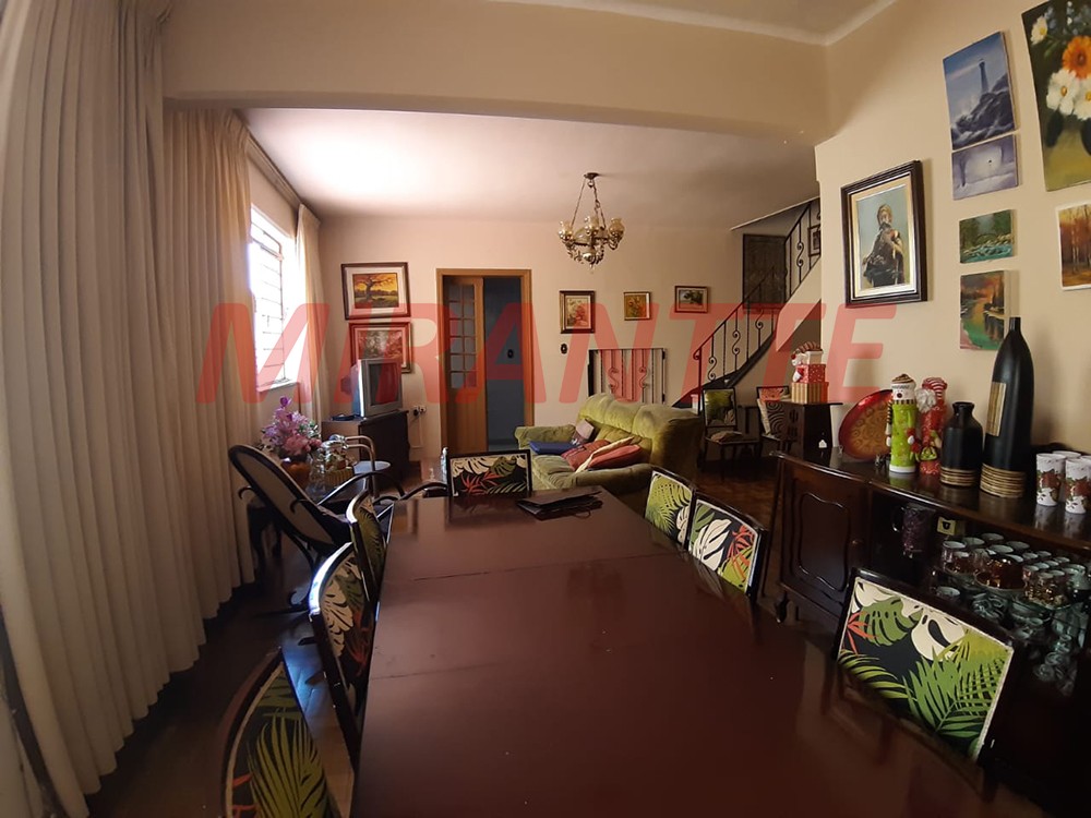 Sobrado de 180m² com 5 quartos em Santana