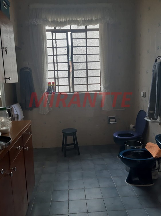 Sobrado de 180m² com 5 quartos em Santana