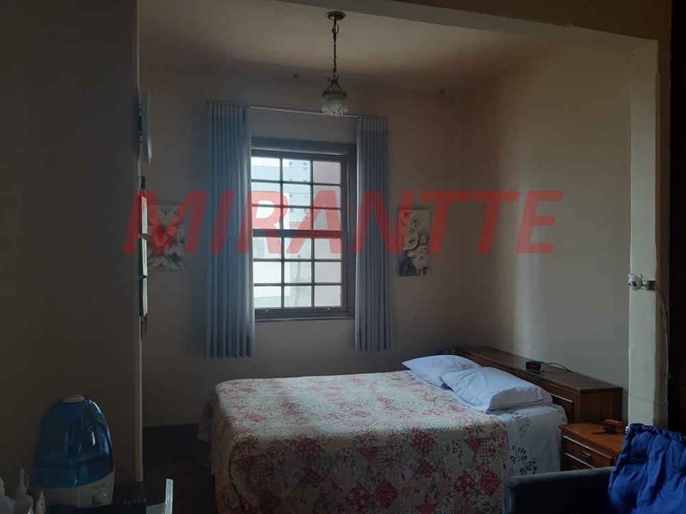 Sobrado de 180m² com 5 quartos em Santana