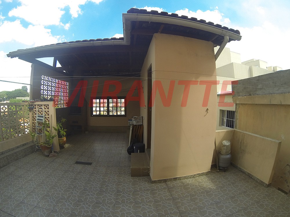 Sobrado de 98m² com 4 quartos em Parada Inglesa