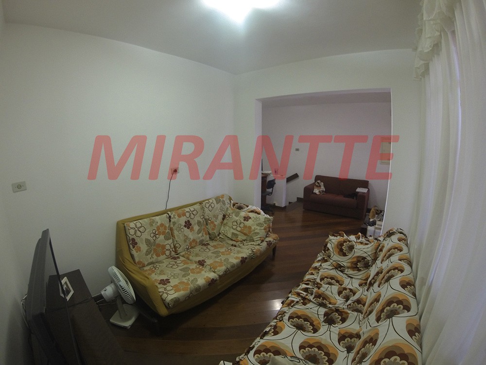 Sobrado de 98m² com 4 quartos em Parada Inglesa