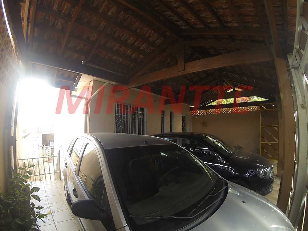 Sobrado de 98m² com 4 quartos em Parada Inglesa