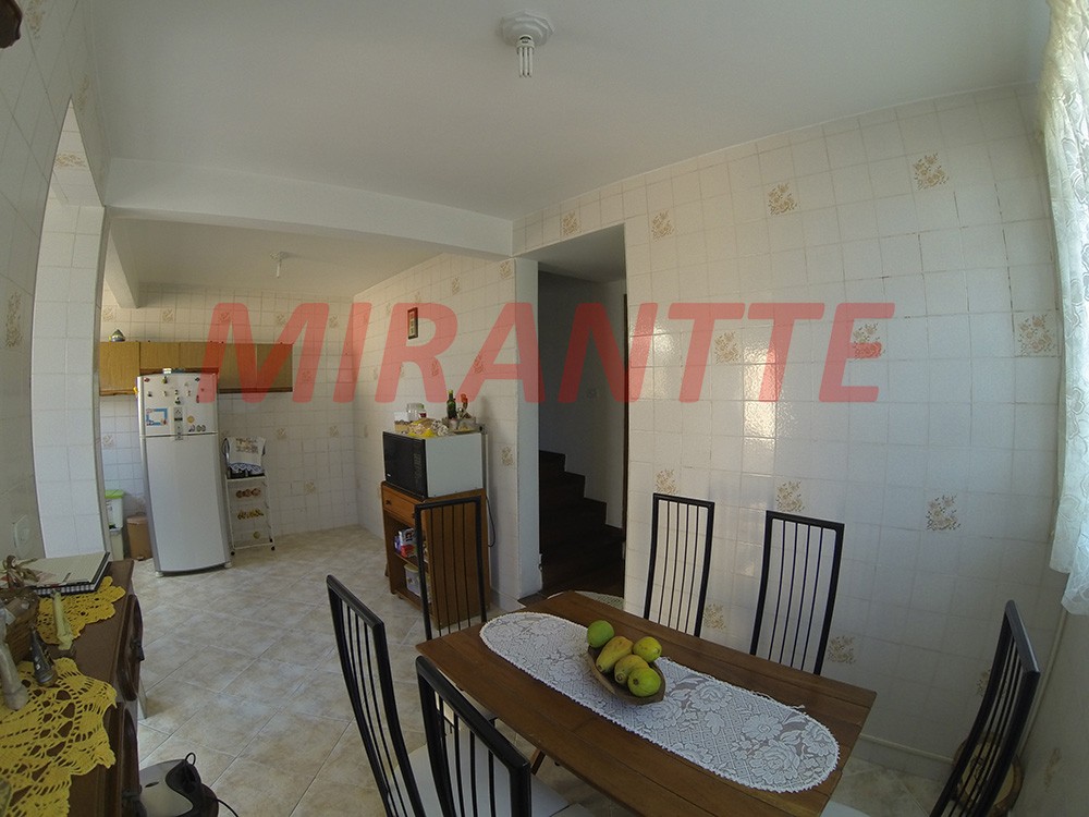 Sobrado de 98m² com 4 quartos em Parada Inglesa