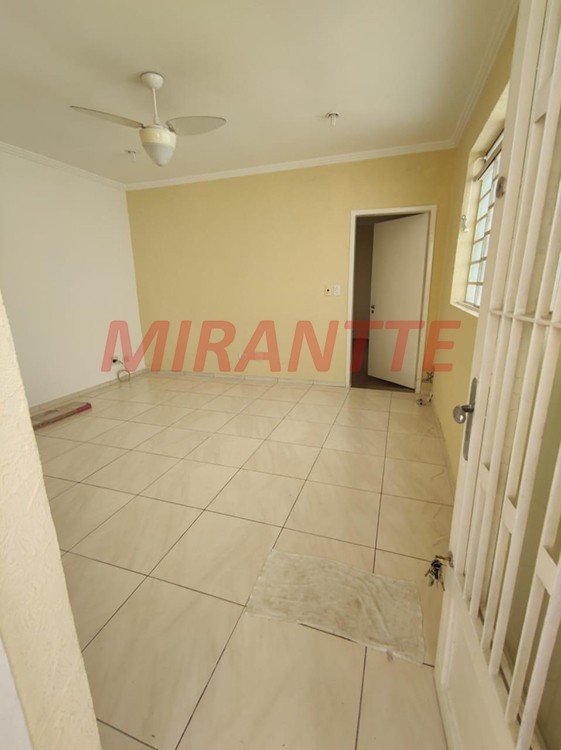 Casa terrea de 230m² com 3 quartos em Santana