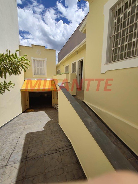 Casa terrea de 230m² com 3 quartos em Santana