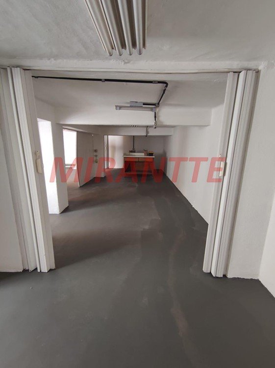 Casa terrea de 230m² com 3 quartos em Santana