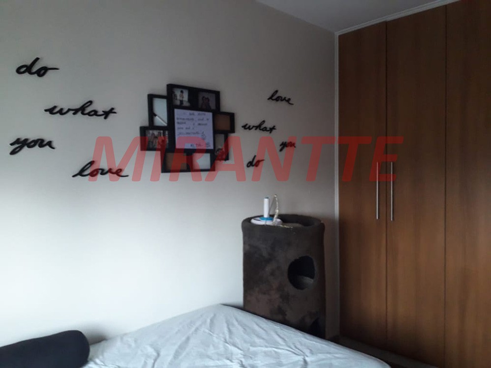Apartamento de 68m² com 2 quartos em Vila Romero