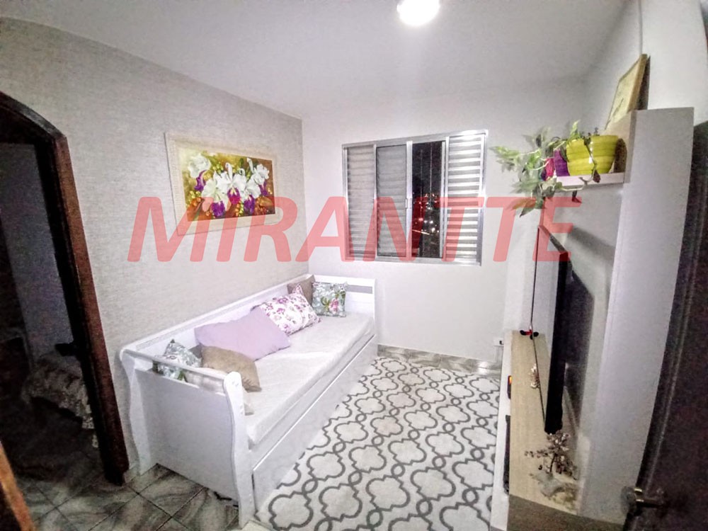 Sobrado de 180m² com 4 quartos em Jardim Tremembé