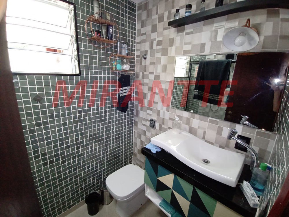 Sobrado de 180m² com 4 quartos em Jardim Tremembé