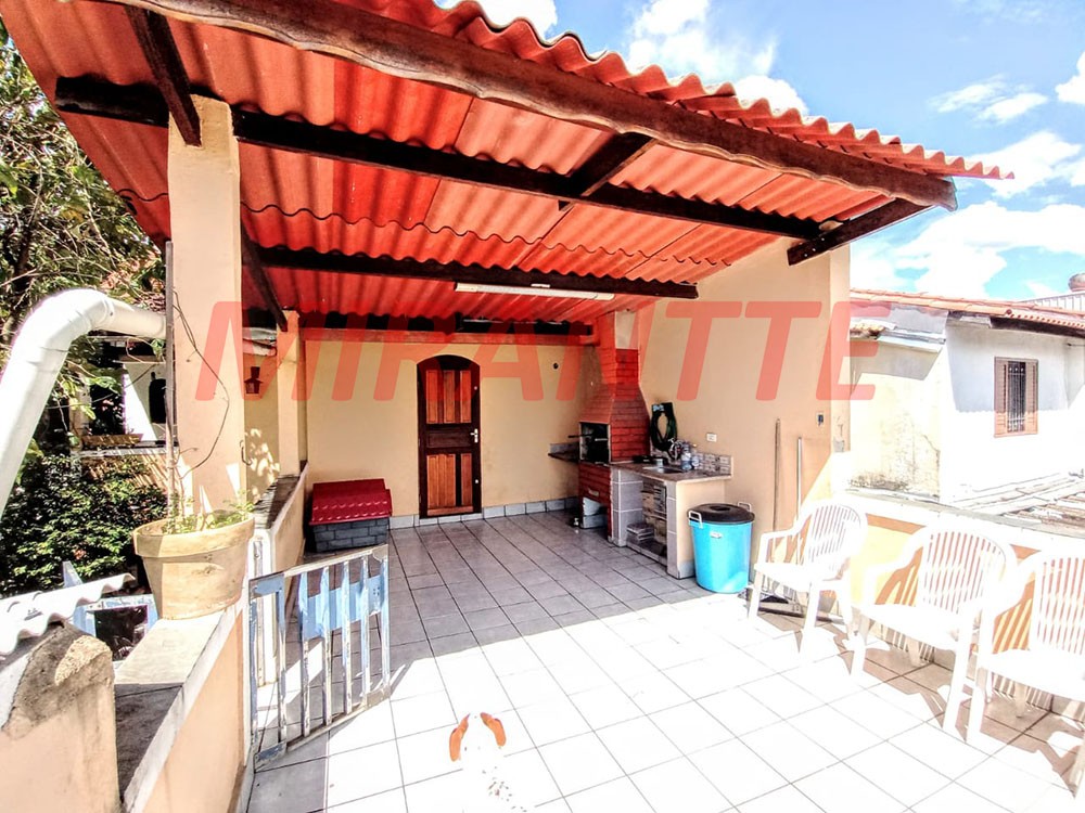 Sobrado de 180m² com 4 quartos em Jardim Tremembé