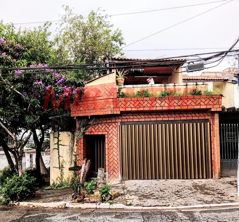 Sobrado de 180m² com 4 quartos em Jardim Tremembé