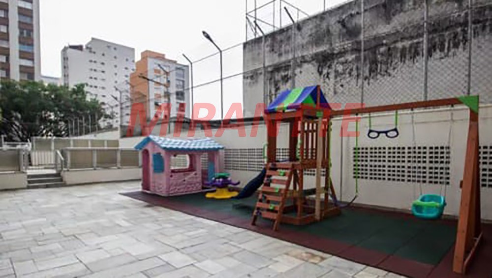 Apartamento de 75m² com 2 quartos em Perdizes