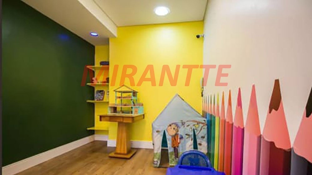 Apartamento de 75m² com 2 quartos em Perdizes