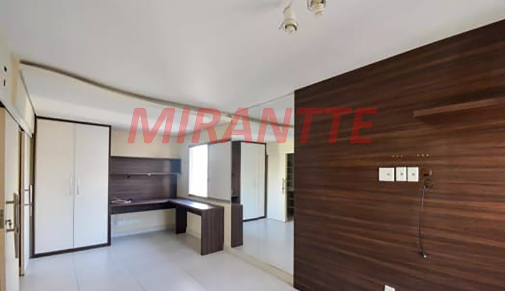 Apartamento de 75m² com 2 quartos em Perdizes