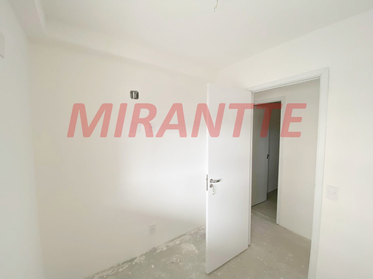 Apartamento de 83m² com 3 quartos em Chora Menino