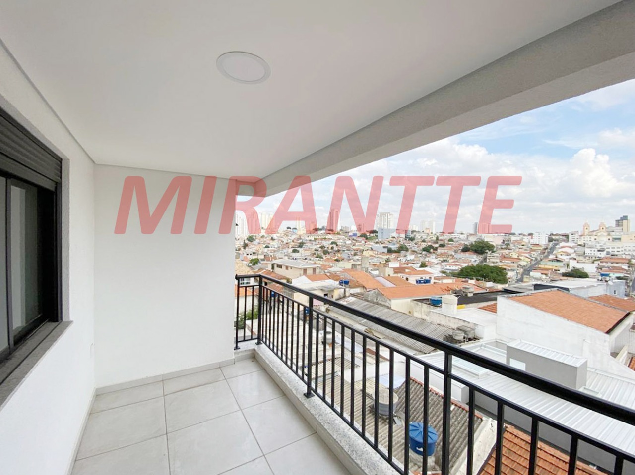 Apartamento de 83m² com 3 quartos em Chora Menino