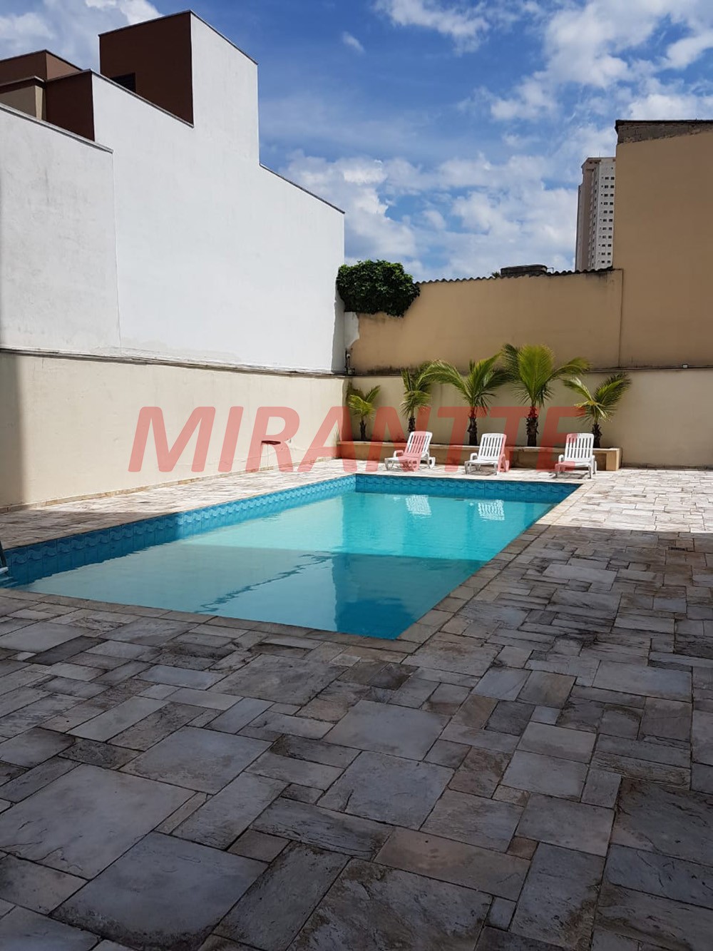 Apartamento de 106m² com 3 quartos em Horto Florestal