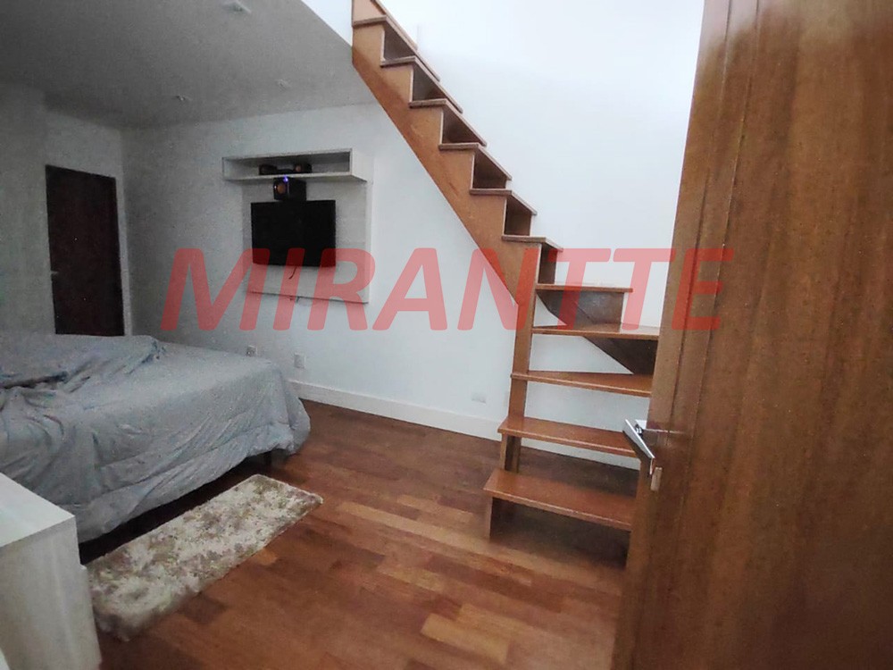 Sobrado de 356m² com 3 quartos em Jardim Kherlakian