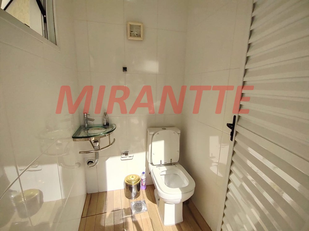 Sobrado de 356m² com 3 quartos em Jardim Kherlakian