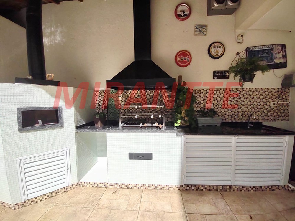 Sobrado de 356m² com 3 quartos em Jardim Kherlakian