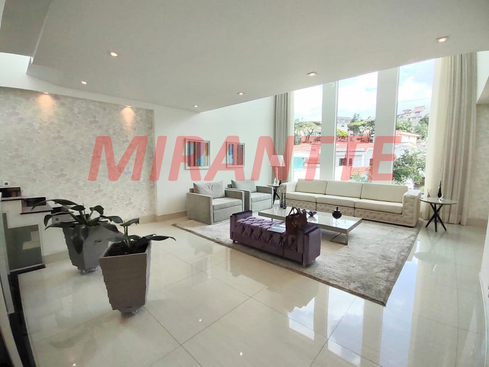 Sobrado de 356m² com 3 quartos em Jardim Kherlakian