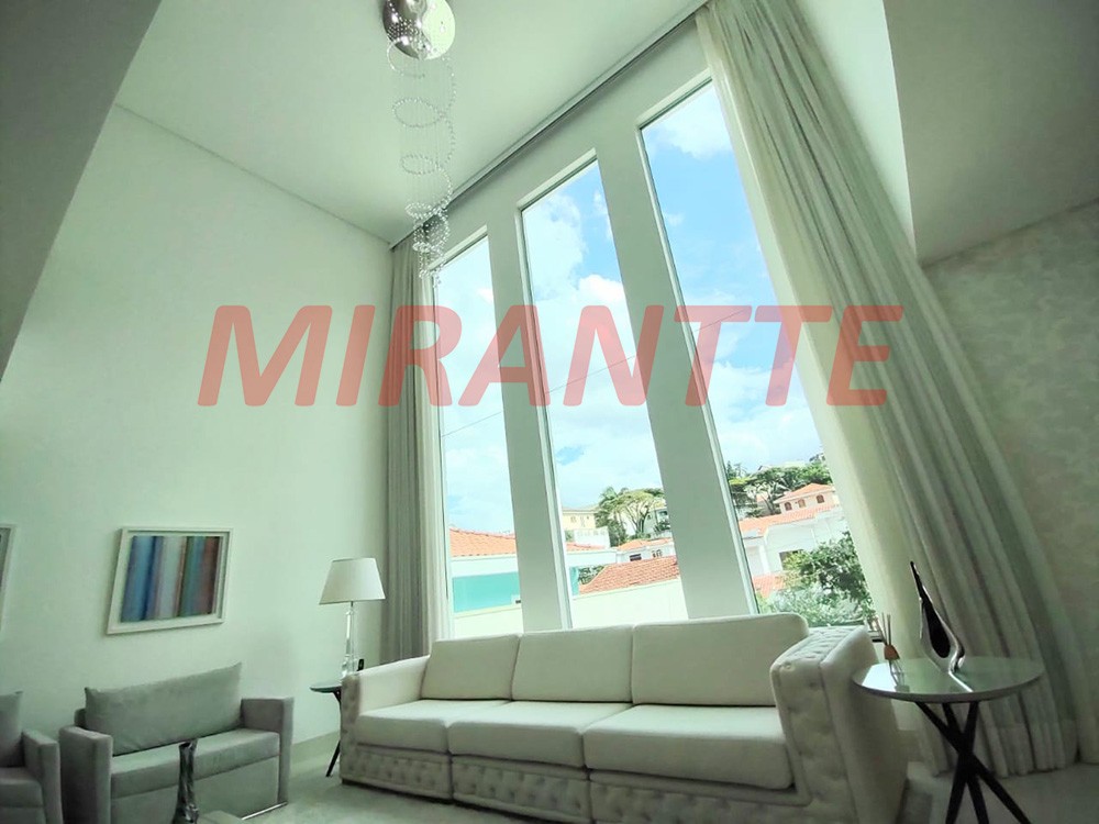 Sobrado de 356m² com 3 quartos em Jardim Kherlakian