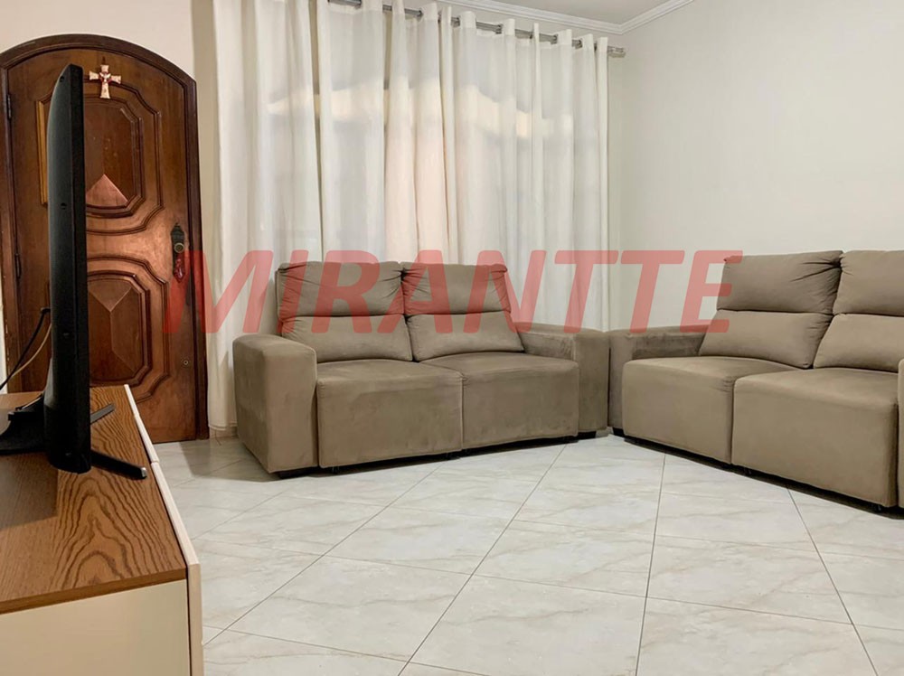 Sobrado com 3 quartos em Vila Galvão