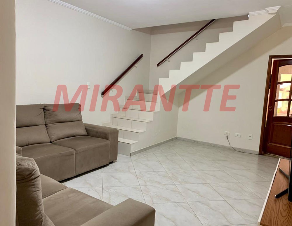 Sobrado com 3 quartos em Vila Galvão