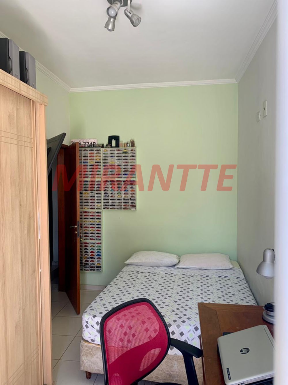 Sobrado com 3 quartos em Vila Galvão
