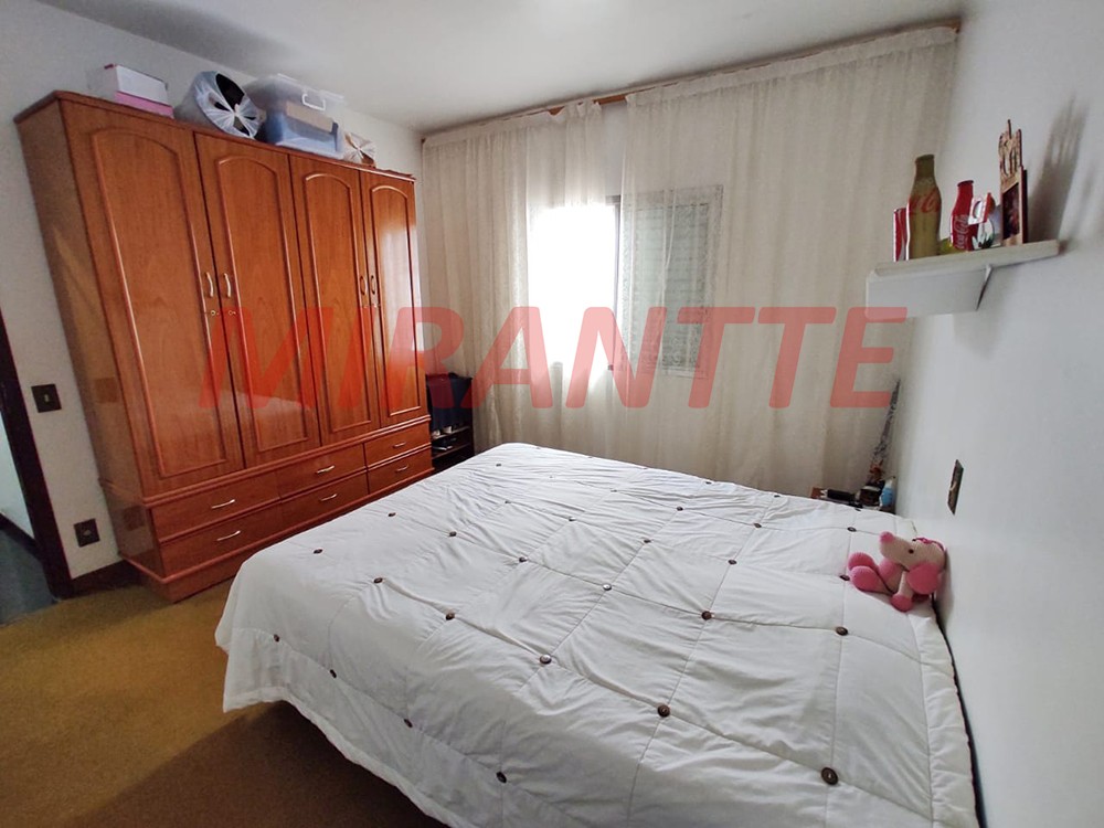 Sobrado de 200m² com 2 quartos em Jardim Tremembé