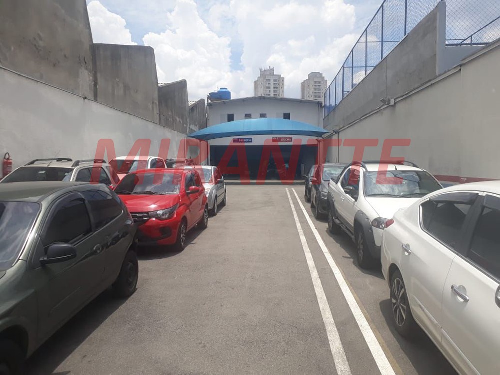 Terreno de 470m² em Limão