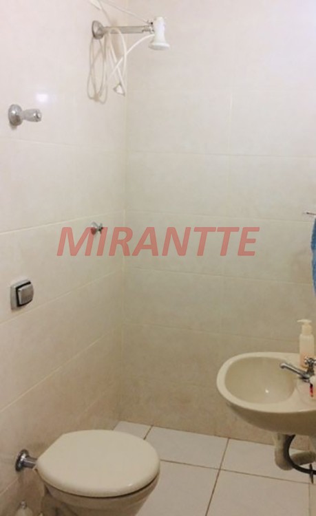 Sobrado de 195m² com 3 quartos em Santana