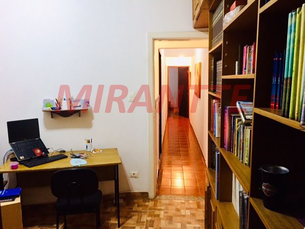 Sobrado de 195m² com 3 quartos em Santana