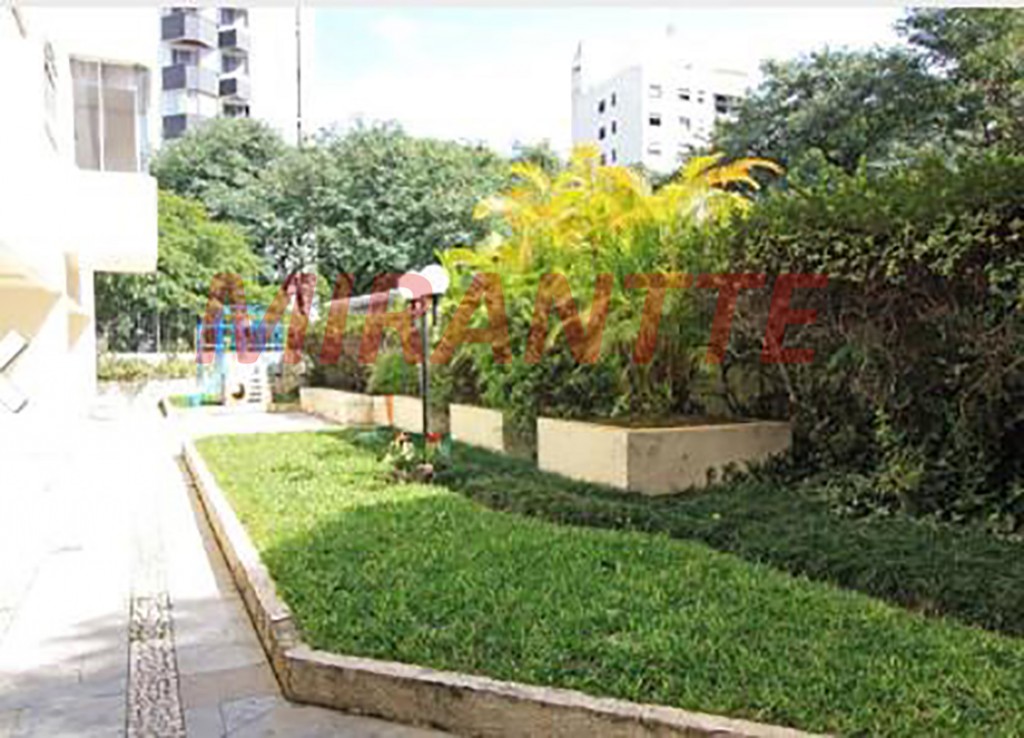 Apartamento de 75m² com 2 quartos em Vila Madalena
