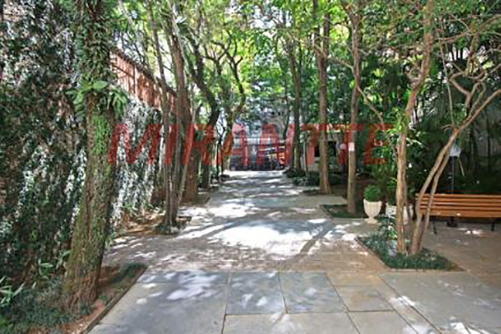 Apartamento de 75m² com 2 quartos em Vila Madalena