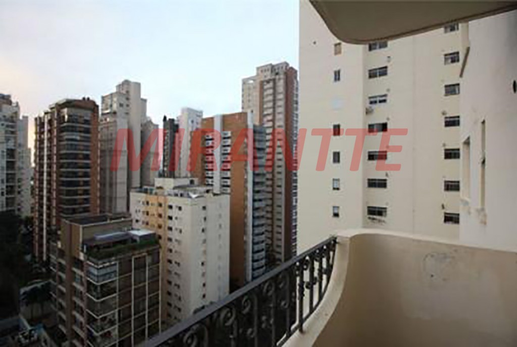 Apartamento de 75m² com 2 quartos em Vila Madalena