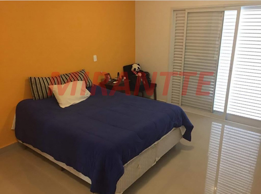 Casa terrea de 850m² com 6 quartos em Carmelitas