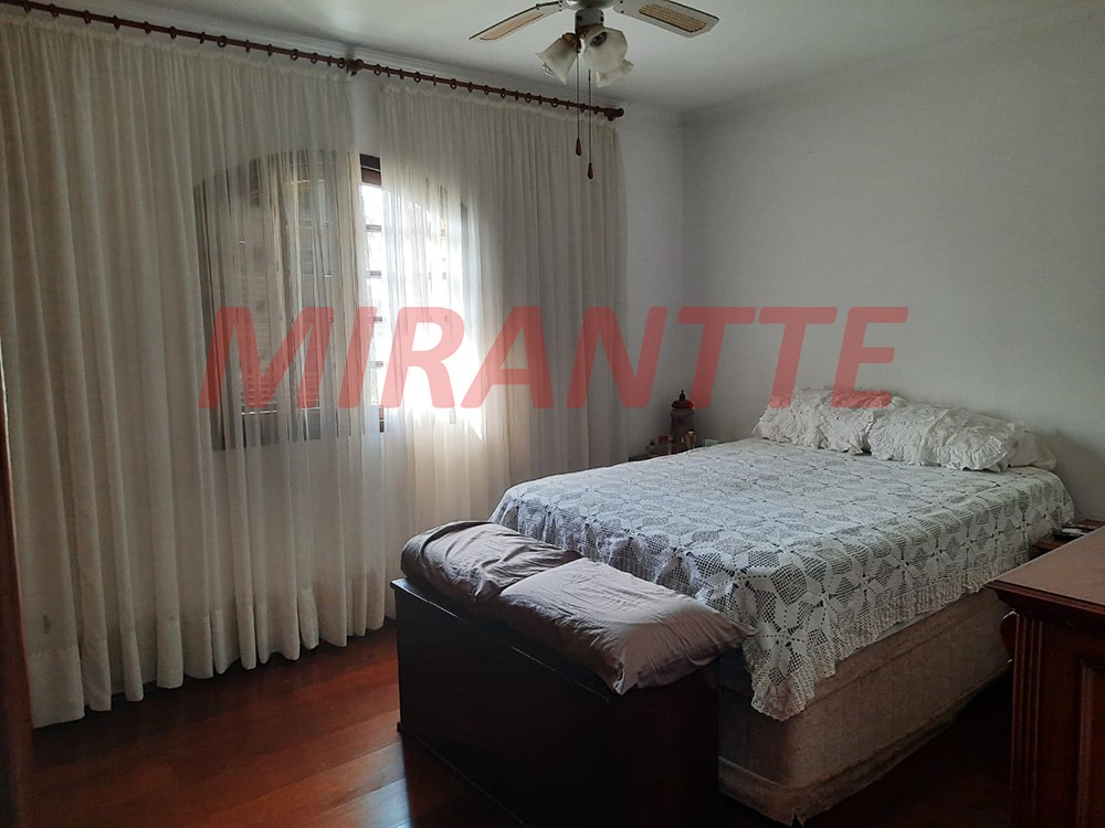 Sobrado de 365m² com 4 quartos em Jardim França