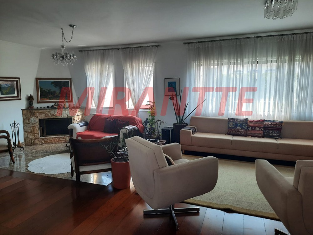 Sobrado de 365m² com 4 quartos em Jardim França