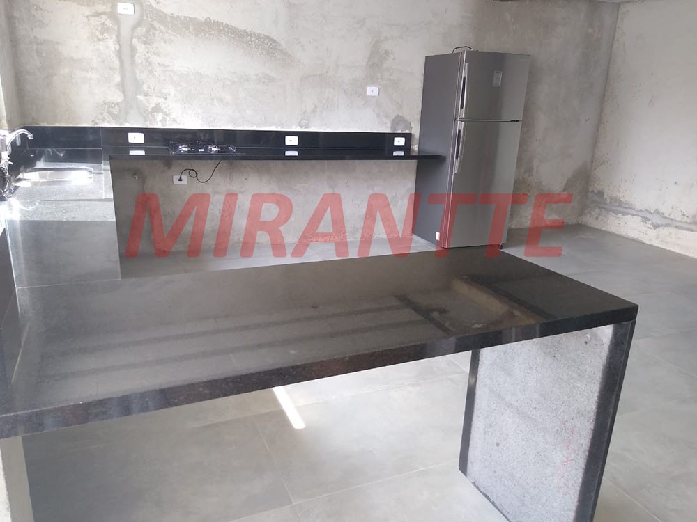 Sobrado de 218m² com 4 quartos em Vila Rosália