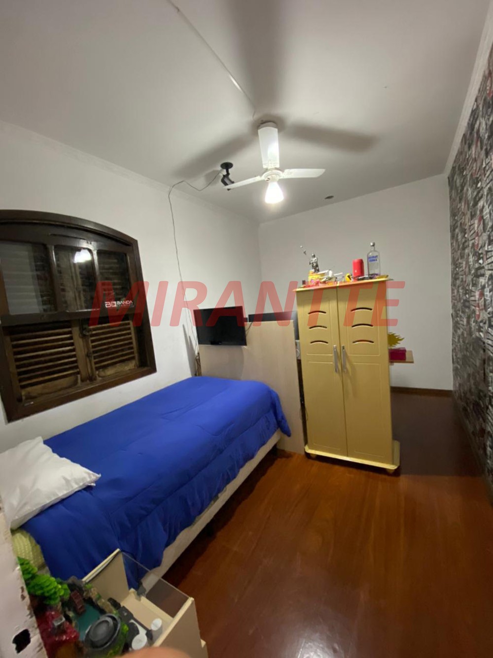 Sobrado de 170m² com 4 quartos em Água Fria