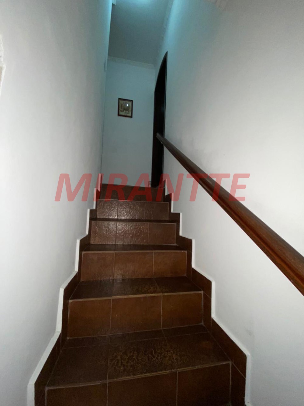 Sobrado de 170m² com 4 quartos em Água Fria