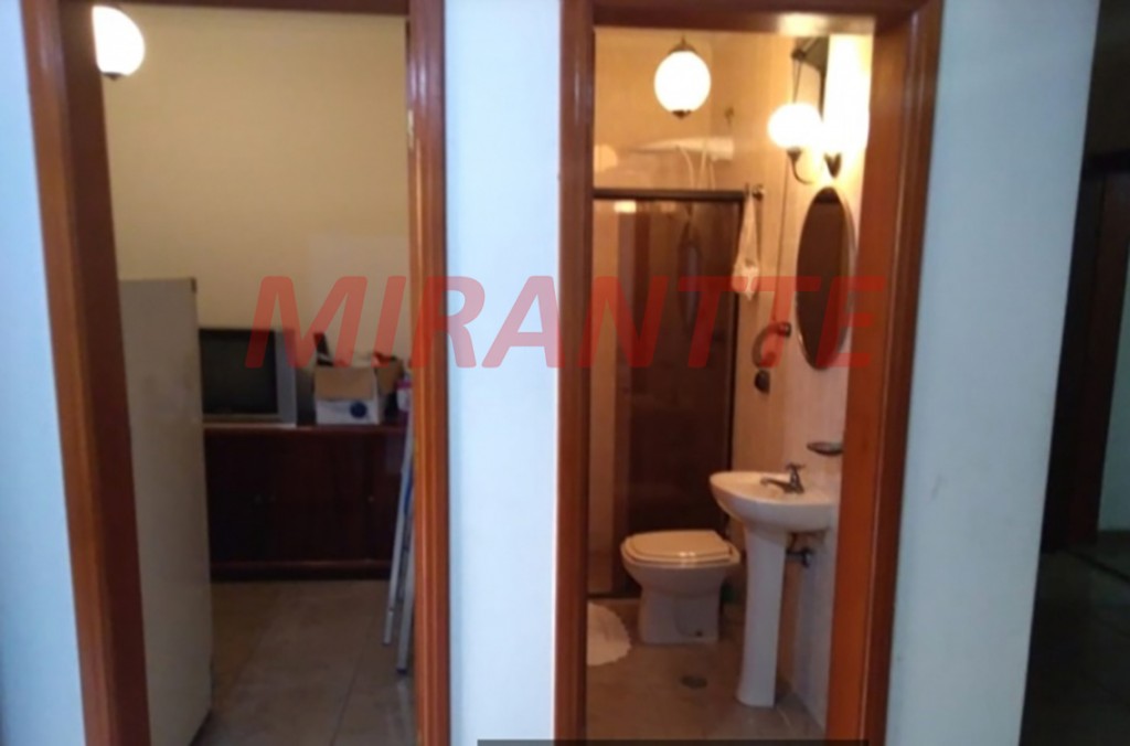 Sobrado de 288m² com 3 quartos em Jaçana