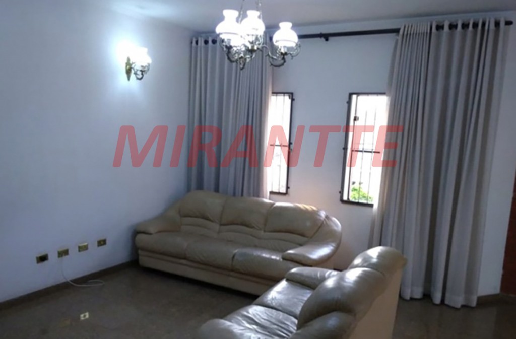 Sobrado de 288m² com 3 quartos em Jaçana