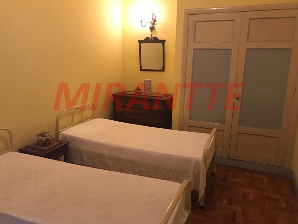 Casa terrea de 434m² com 4 quartos em Tremembe