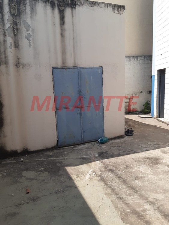 Galpao de 747m² em Centro